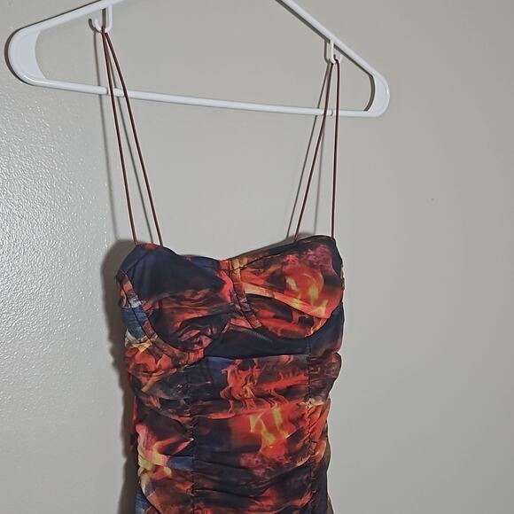 NWT PrettyLittleThing Multi Print Mesh Cup Detail Ruched Bodycon Dress Sz 0 - Picture 5 of 13